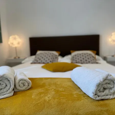 Tivoli Monaco: Renovated 2-bedroom With Terrace Near Monte Carlo Apartment Beausoleil